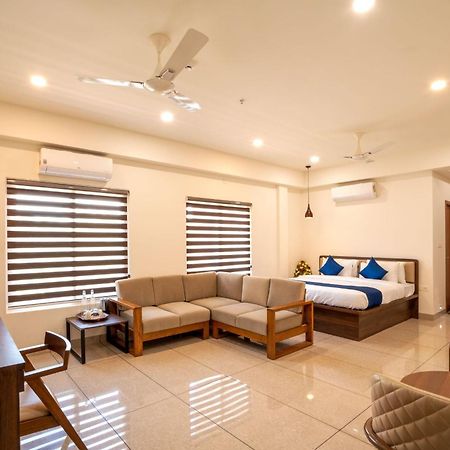 Kumbanad Heritage Hotel Vennikulam Ngoại thất bức ảnh