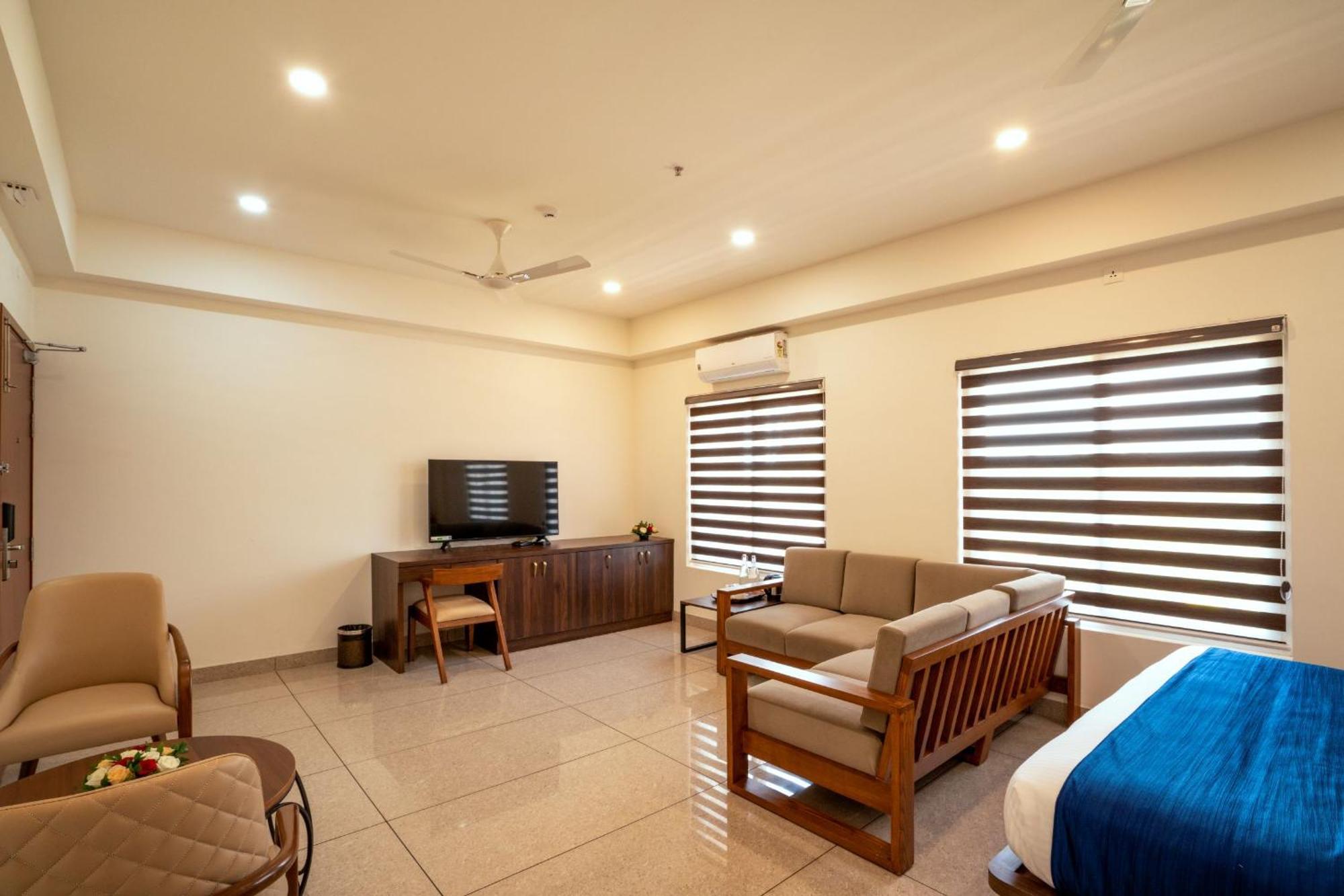 Kumbanad Heritage Hotel Vennikulam Ngoại thất bức ảnh