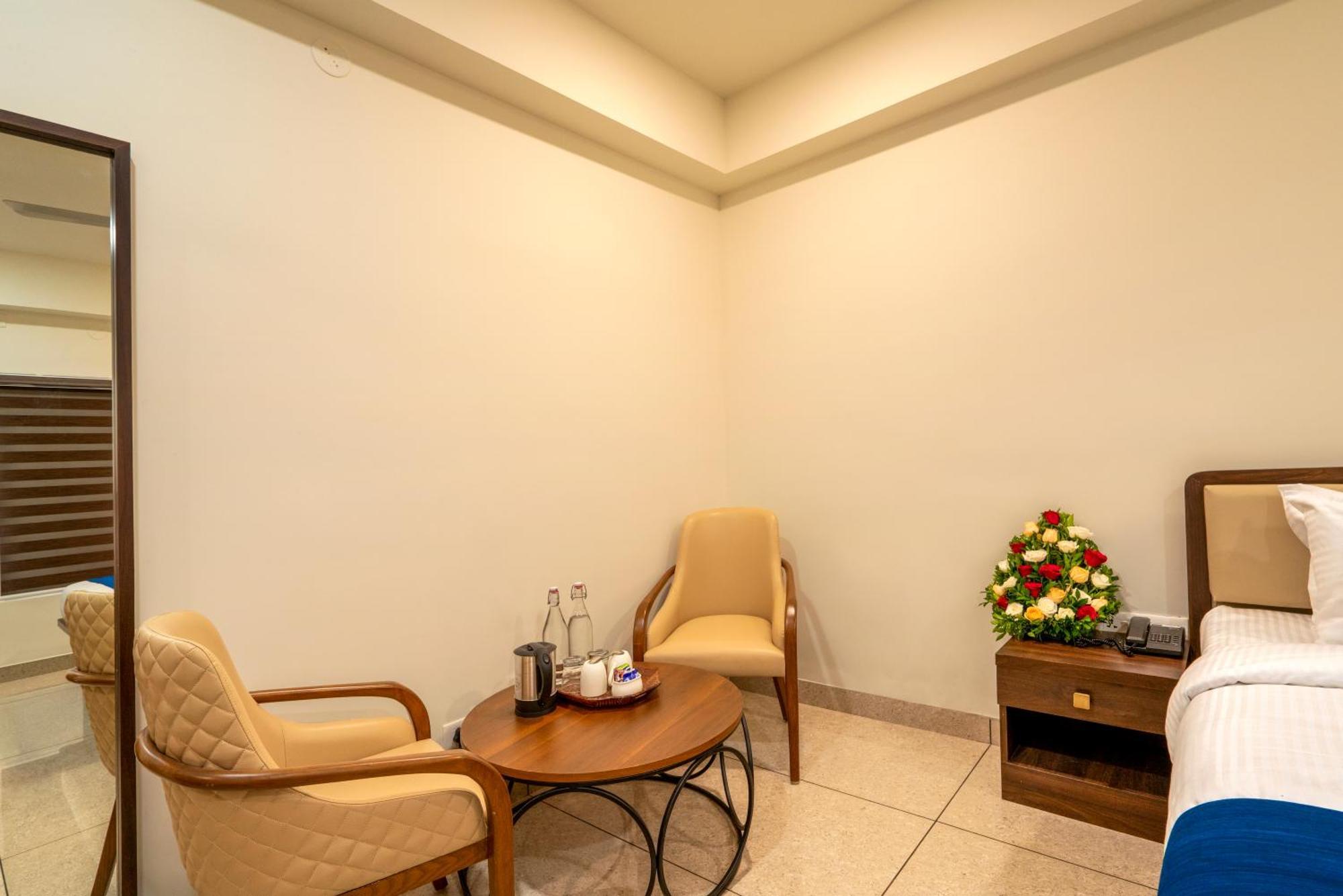 Kumbanad Heritage Hotel Vennikulam Ngoại thất bức ảnh